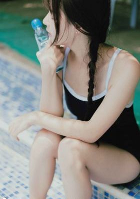 国产可以美白护肤的霜_1080P免费观看韩国